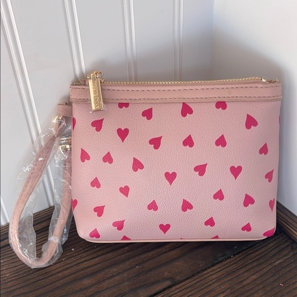 Handbags - NWT Anne Klein Pink Heart Pattern Wristlet